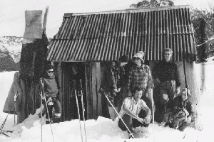 'Tin Hut Memorial Ski Tour 1977' Lin Chaffes, Muriel Story, Dorothy Brown, John Wanless, Elizabeth Morey, John Hillman. photo: Reet Vallack Collection