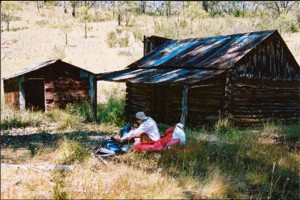 Family picnic at Vickerys Hut, Olaf Moon, 2002